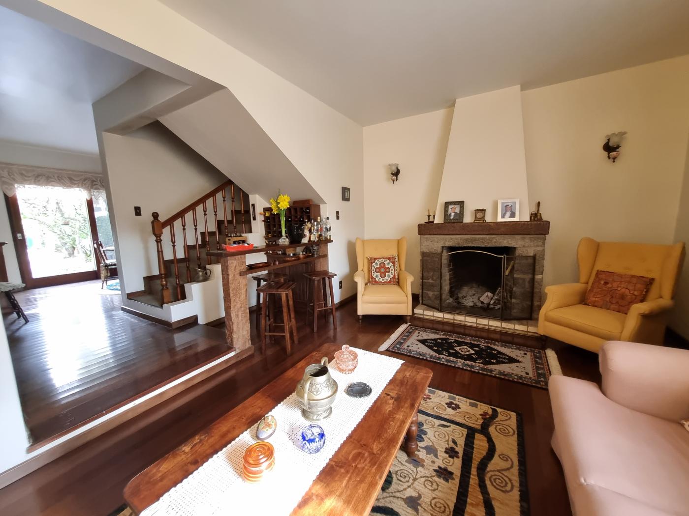 Casa, 3 quartos, 260 m² - Foto 2