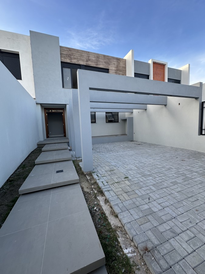 Casa, 3 quartos, 145 m² - Foto 1