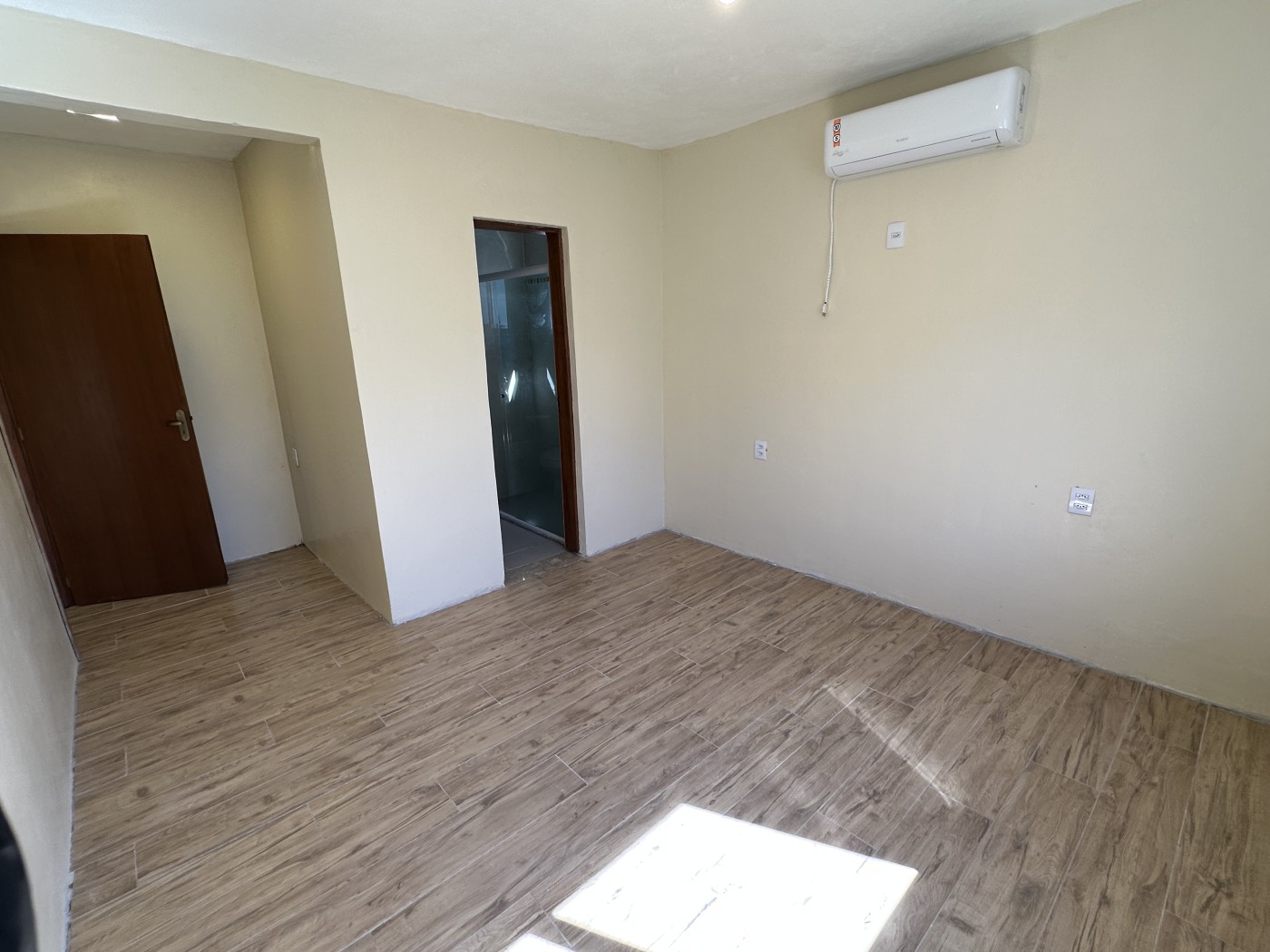 Casa, 3 quartos, 84 m² - Foto 3