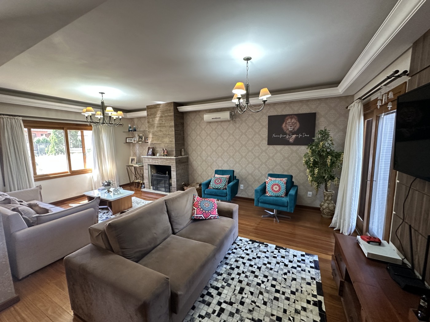 Casa, 3 quartos, 265 m² - Foto 2