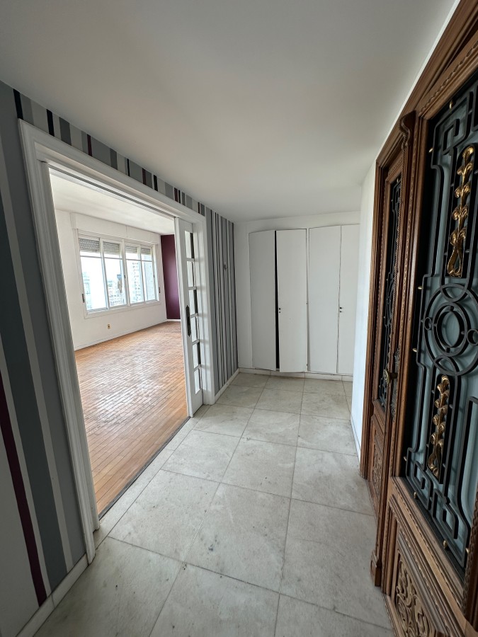 Apartamento, 3 quartos, 200 m² - Foto 2