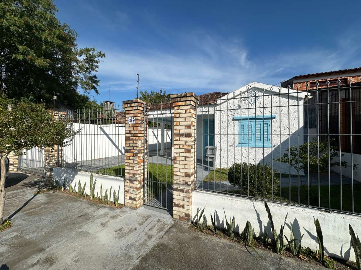 Casa, 3 quartos, 156 m² - Foto 1