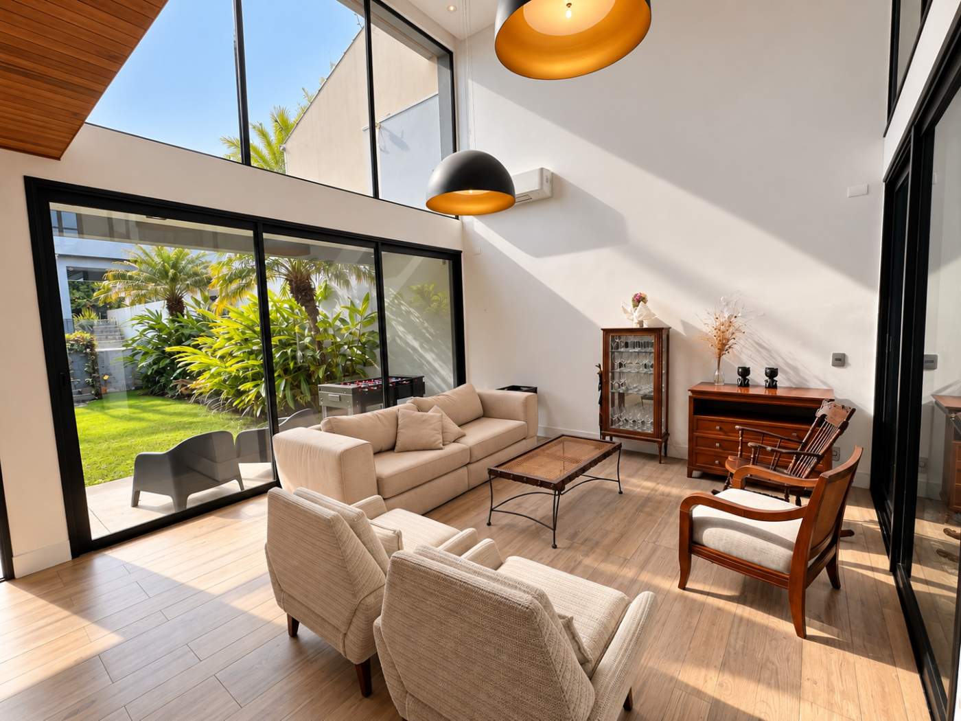 Casa, 3 quartos, 318 m² - Foto 3
